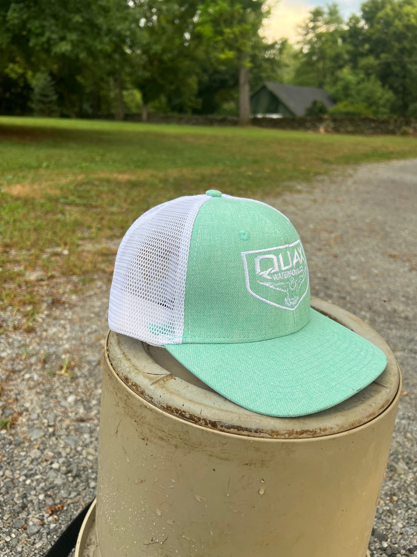 Women’s teal stitched hat