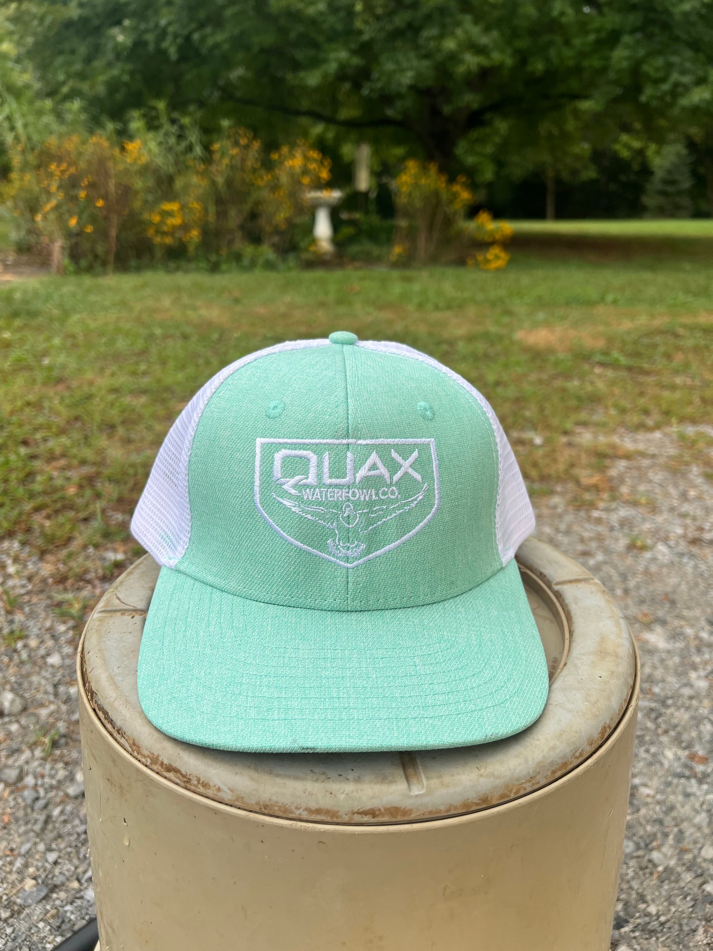 Women’s teal stitched hat